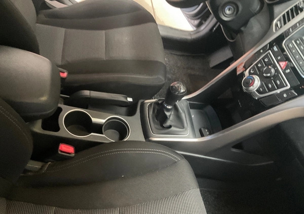 Hyundai I30 cena 35250 przebieg: 153400, rok produkcji 2013 z Głogów Małopolski małe 301